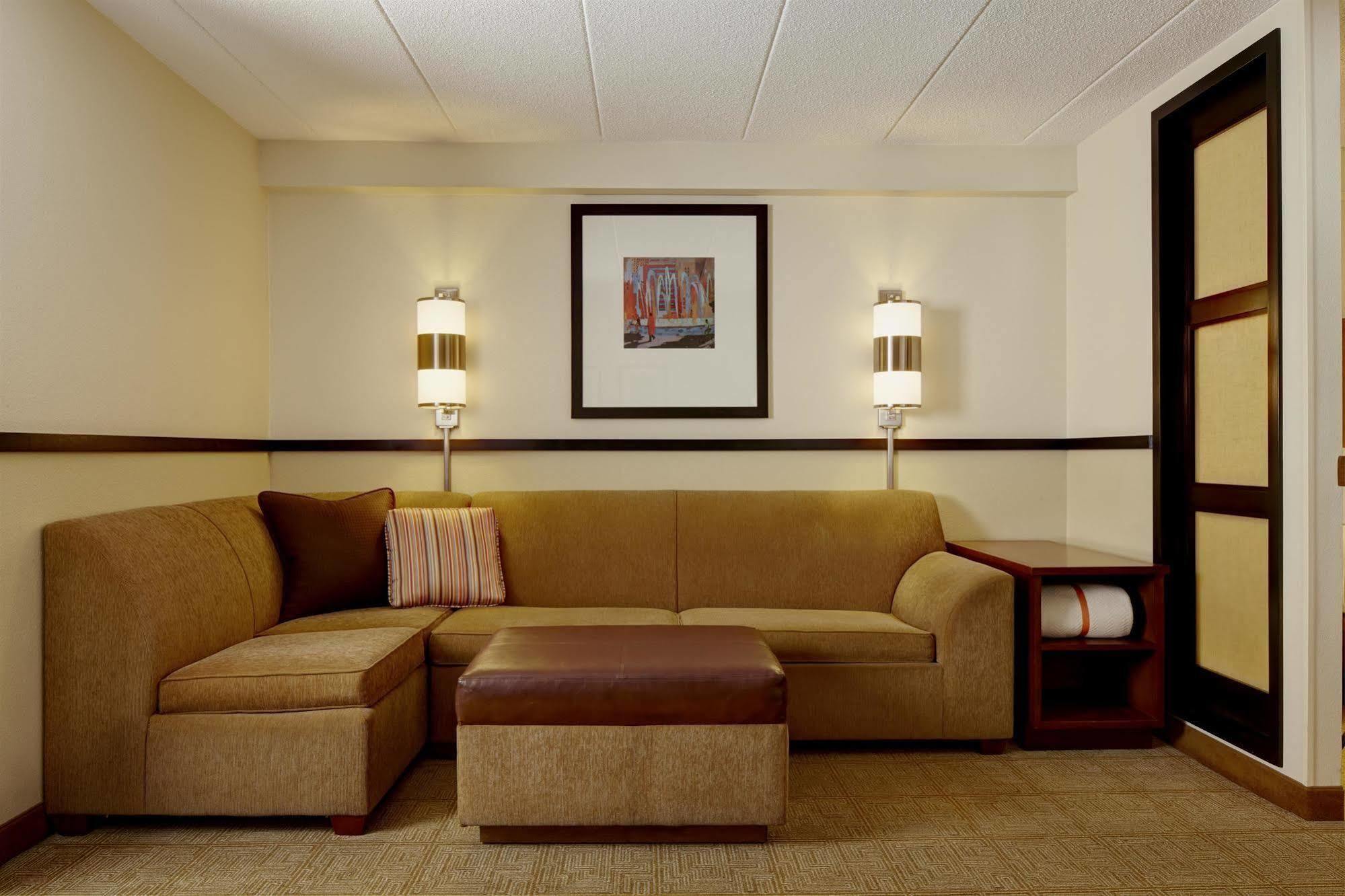 Hyatt Place Atlanta Alpharetta North Point Mall Exterior foto