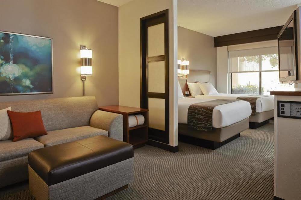 Hyatt Place Atlanta Alpharetta North Point Mall Exterior foto